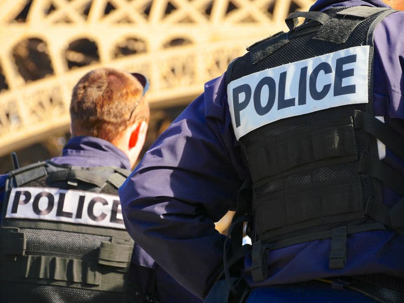 brassard de police / Tous corps actifs / Images /  Lapolicenationalerecrute.fr - Ministère de l'Intérieur