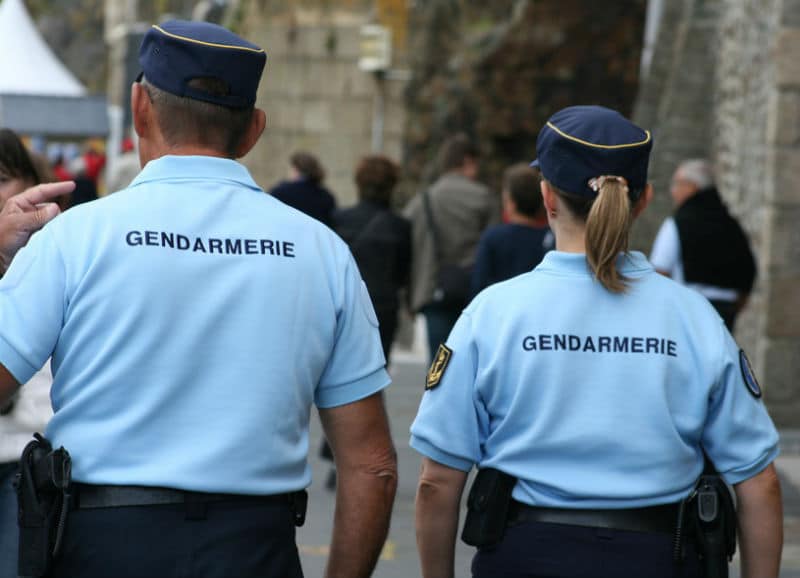 GRADES ET APPELLATIONS MILITAIRES DU RANG GENDARMERIE NATIONALE -  Gendarmerie Nationale