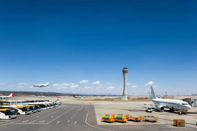 Vue d'ensemble d'un aéroport